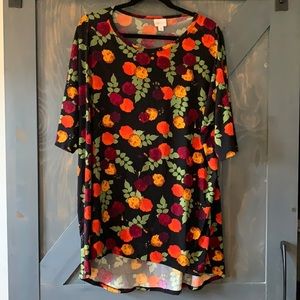 XL Floral LuLaroe top